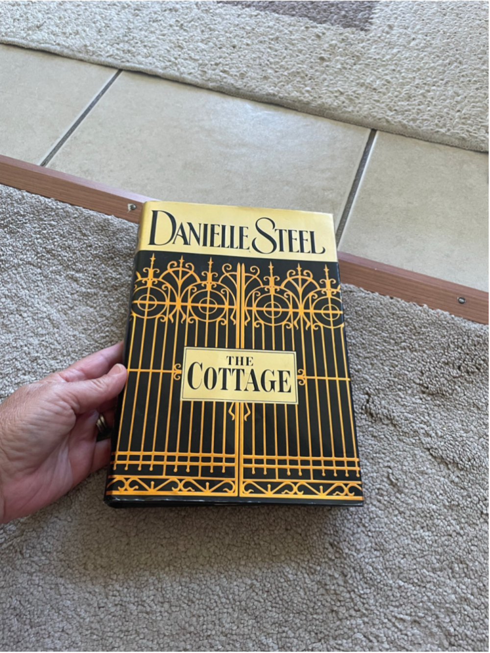 Danielle Steel The Cottage Hardcover Book One Size Black Gold